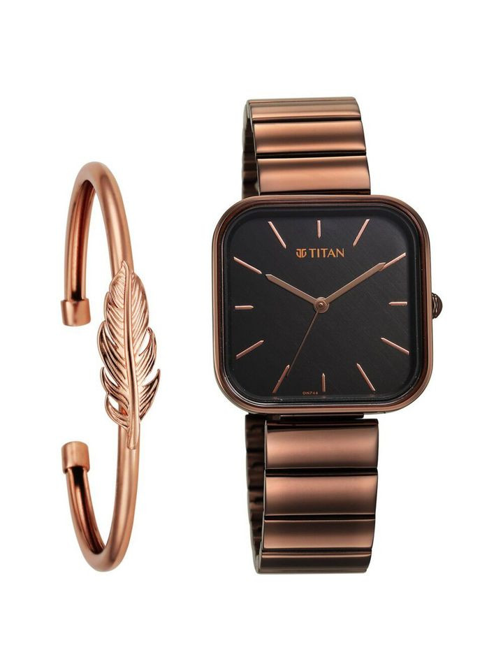 Titan Purple Stackable Quartz Analog Black Dial Watch for Women with Bracelet (M)
